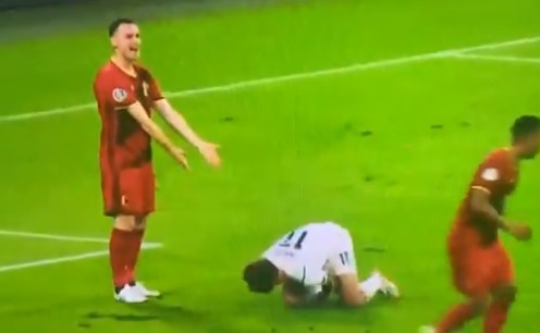 Tien dao Italy hoa dien vien trong tran thang Bi hinh anh