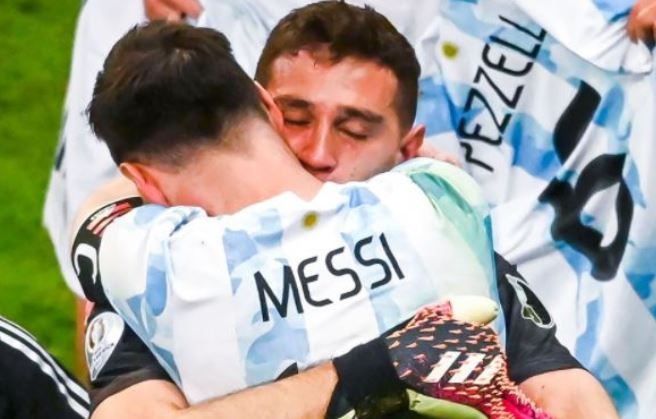 Nguoi hung tuyen Argentina xuc dong sau pha can luan luu quyet dinh hinh anh