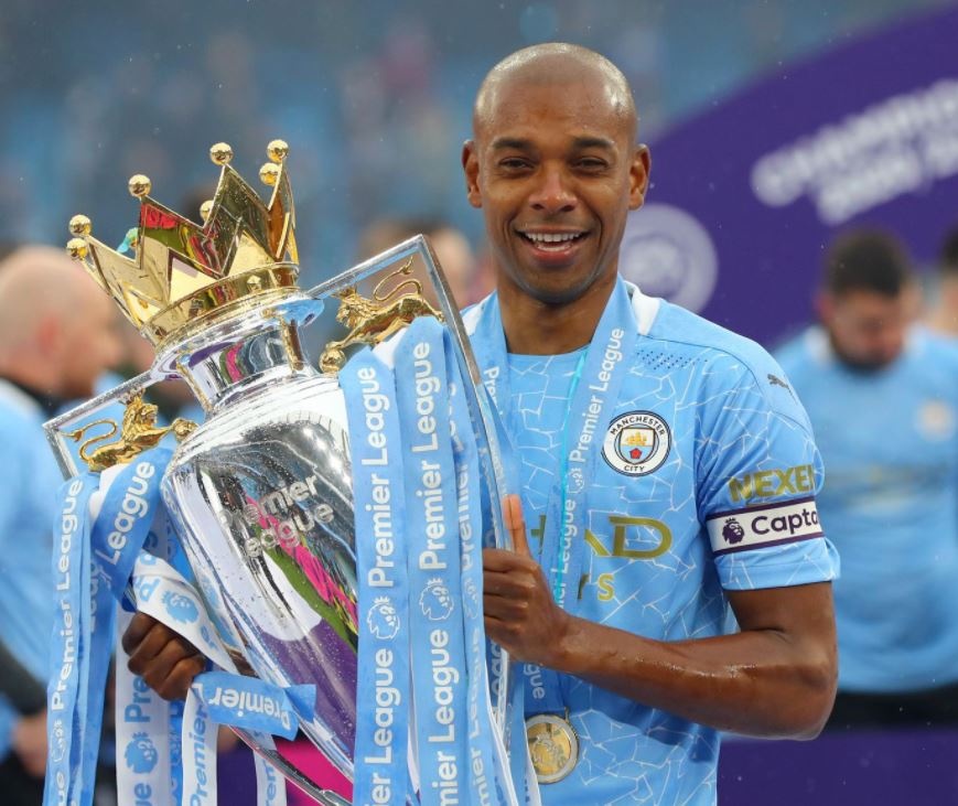 Rooney gia truoc tuoi anh 9