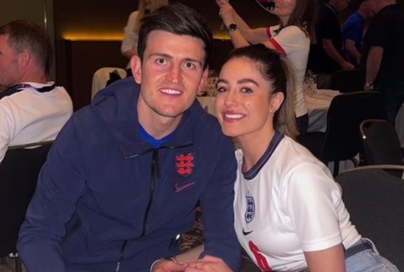 Cau thu Anh du tiec sau chung ket Euro anh 1