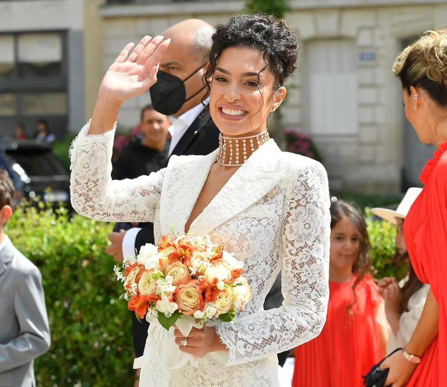 Tien ve Italy ket hon lan thu 2 anh 6