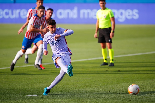 Depay ghi ban trong tran ra mat Barca anh 5