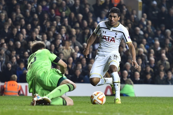 So phan 7 tan binh cua Tottenham o phien cho he 2013 anh 5