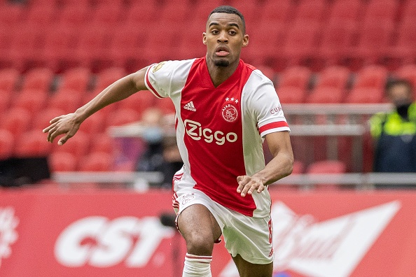 Doi hinh ngoi sao duoi truong 'sieu co' Mino Raiola anh 6