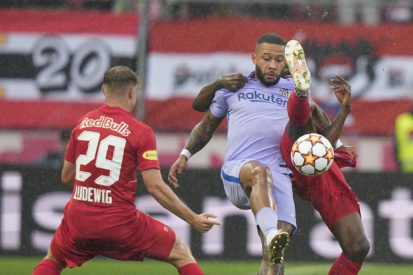 Depay bat luc trong tran thua cua Barca anh 1