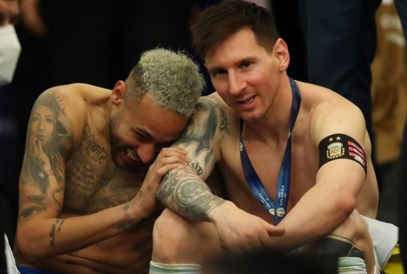 Neymar thich tam hinh Messi mac ao PSG hinh anh