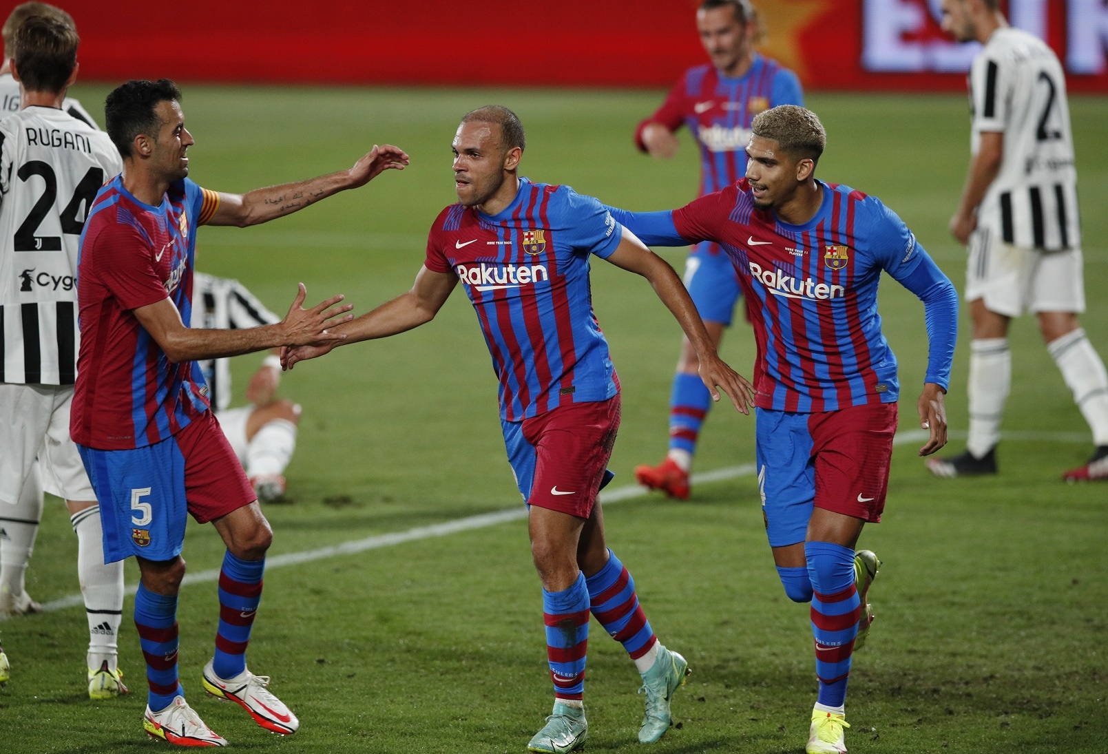 Barca dau Juventus anh 7