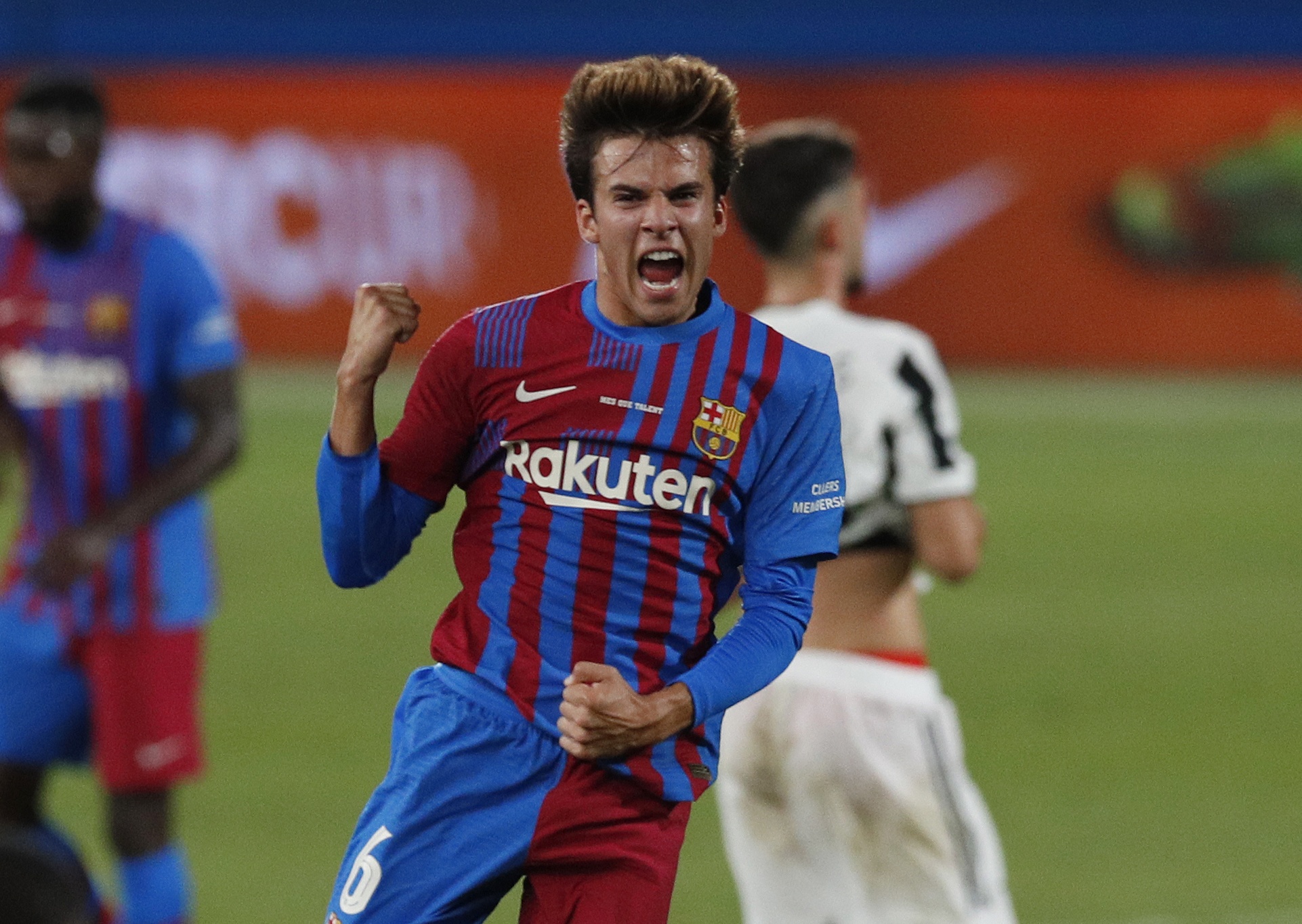 Barca dau Juventus anh 9