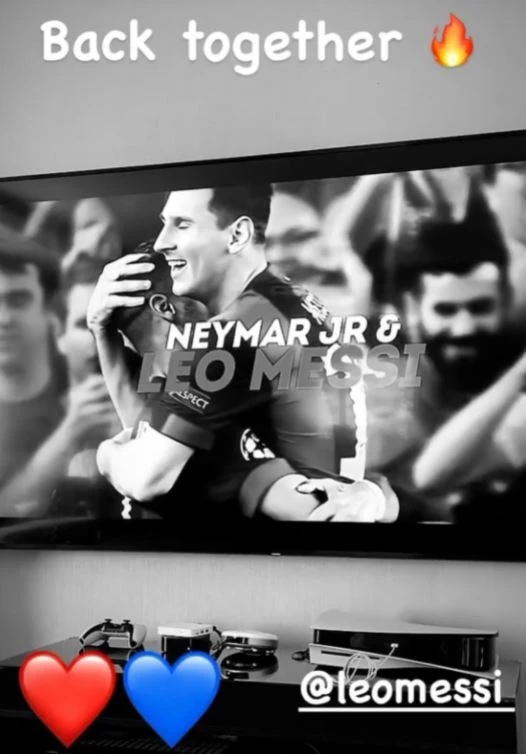 Neymar cong bo PSG chieu mo Messi anh 1