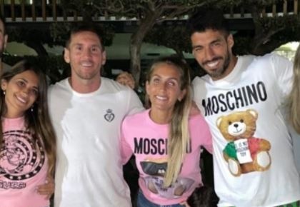 Messi thu gian tai Barcelona hinh anh