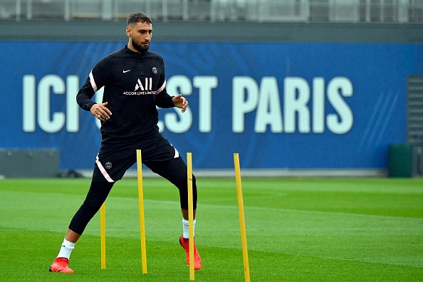 Messi gia nhap PSG anh 2