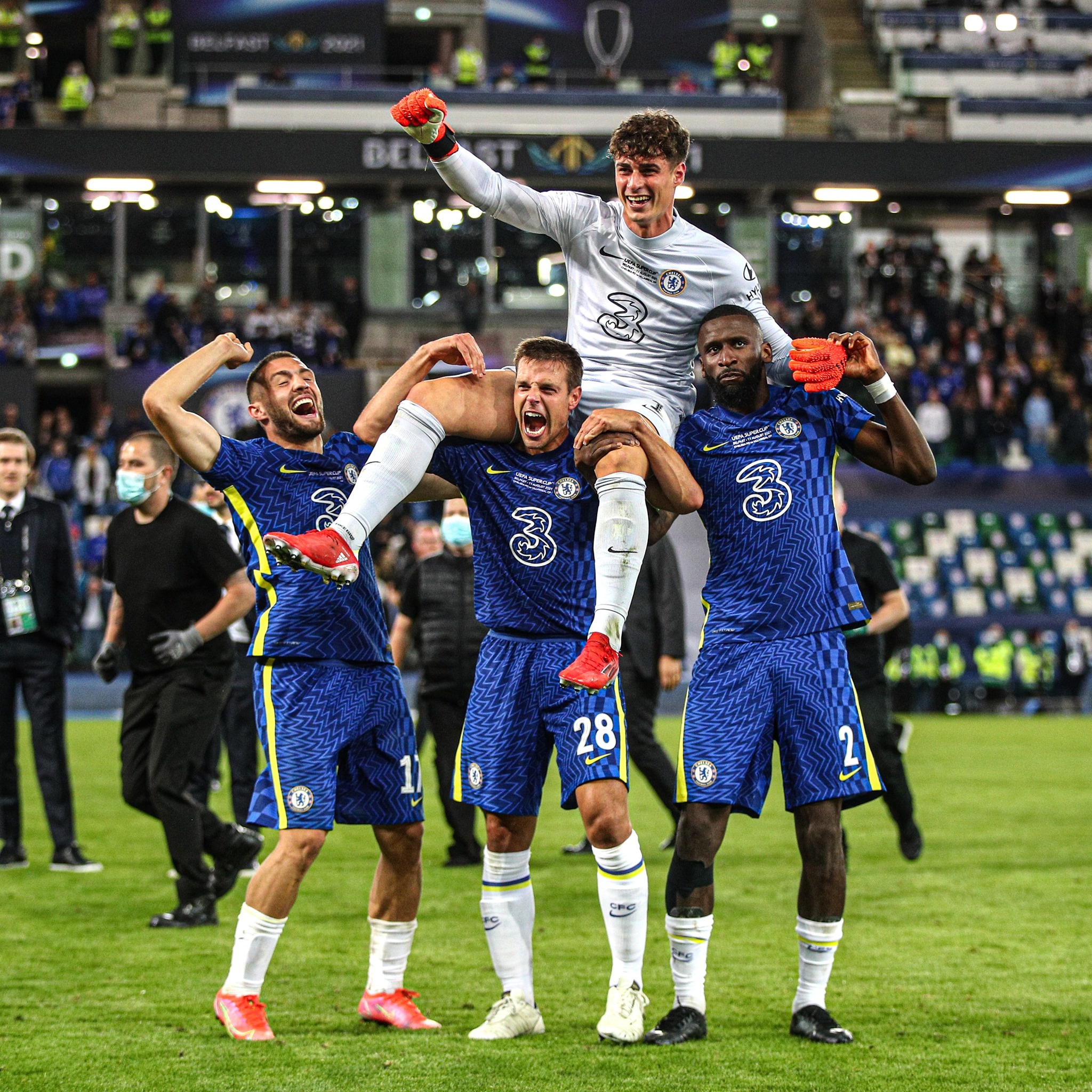 Chelsea gianh sieu cup chau Au anh 2