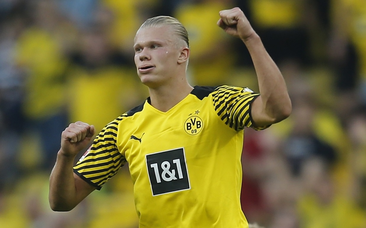 Haaland thang hoa trong chien thang 5-1 cua Dortmund hinh anh