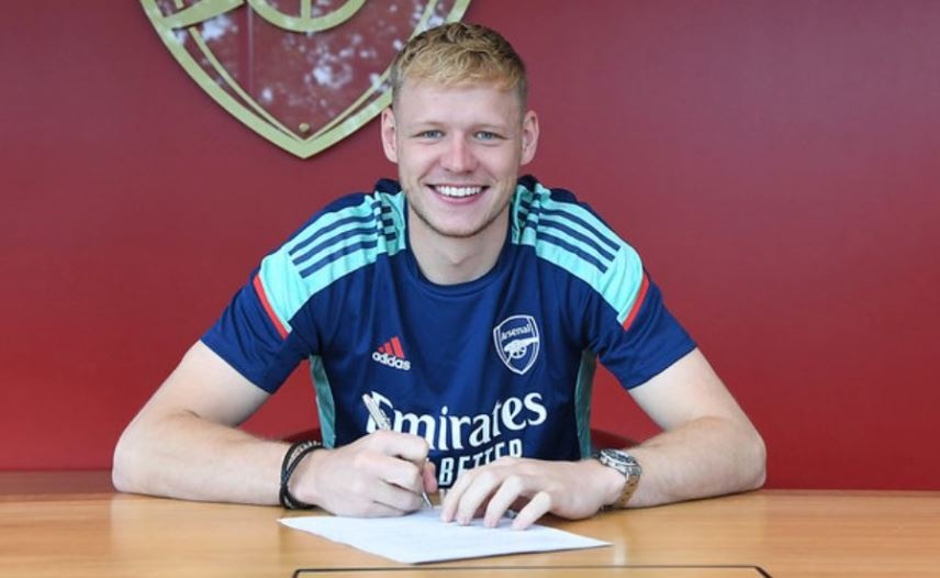 Arsenal don tan binh thu 5 trong phien cho he 2021 hinh anh