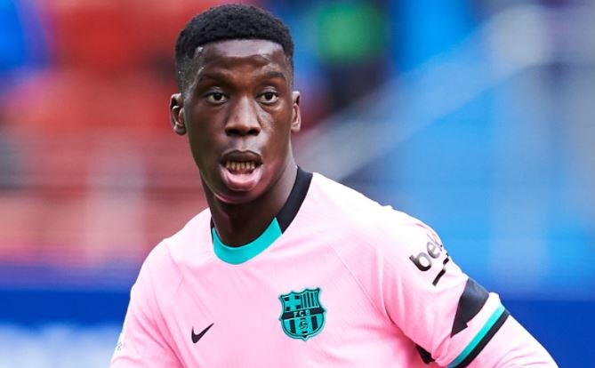 Sao tre Barca len tieng khi bi HLV Koeman to tham tien hinh anh