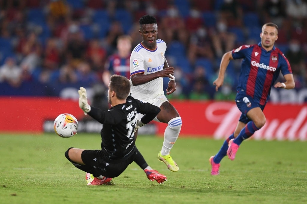 Real dau Levante anh 10