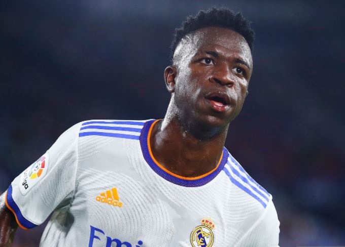 Vinicius lap cu dup cuu Real Madrid khoi tran thua hinh anh