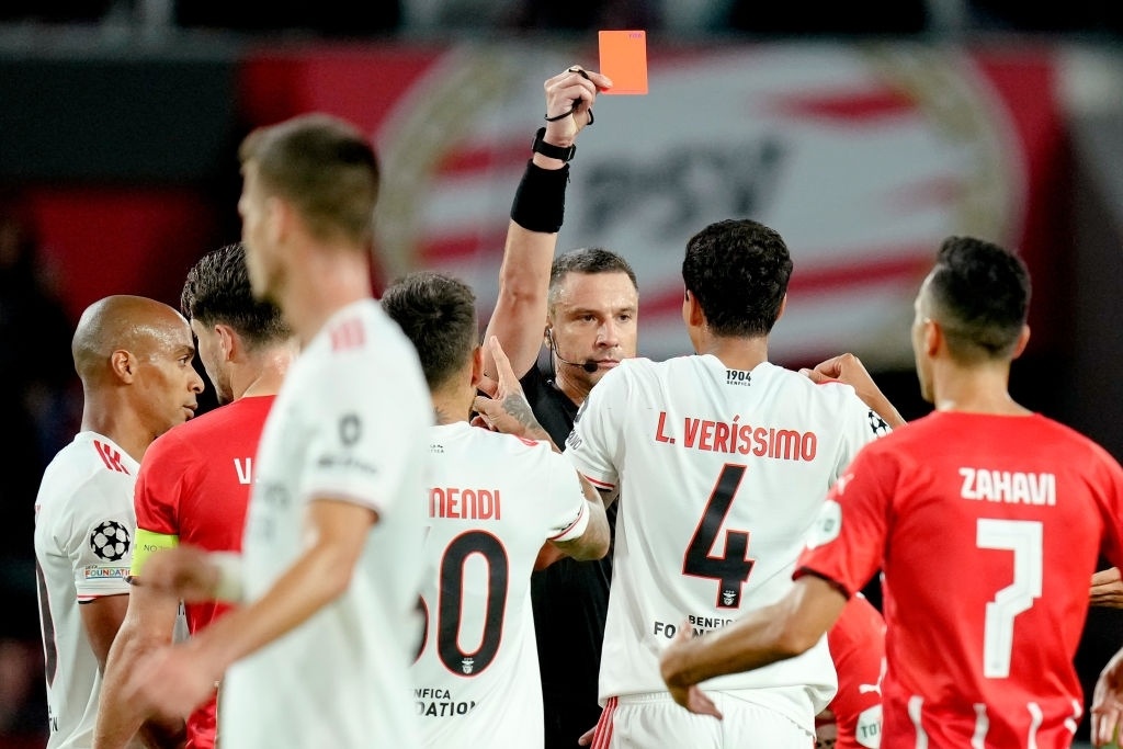 du Champions League anh 4