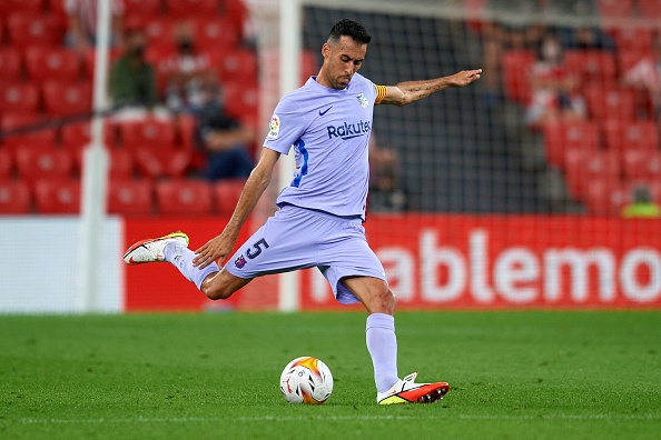 3 tren 4 doi truong Barca dong y giam luong anh 1