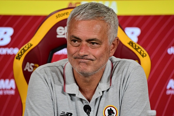 HLV Mourinho an tuong voi doi hinh PSG hinh anh