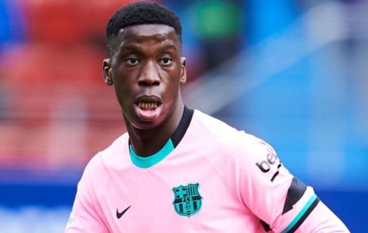 Barca thanh ly cau thu bi HLV Koeman to tham tien hinh anh