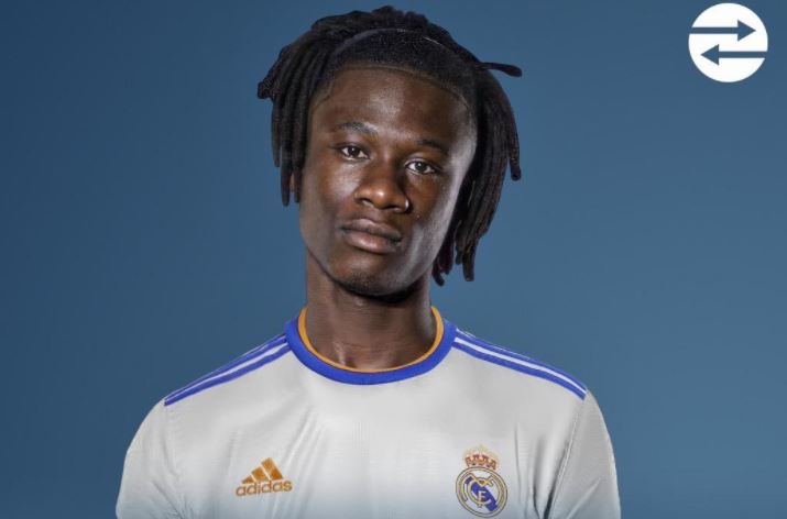 Real Madrid dat thoa thuan chieu mo Camavinga hinh anh