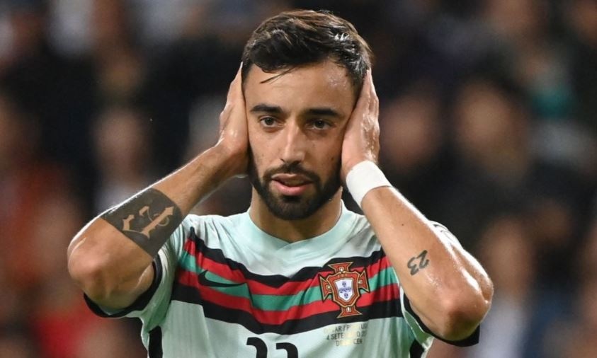 Bruno Fernandes kien tao trong tran thang 3-0 cua Bo Dao Nha hinh anh