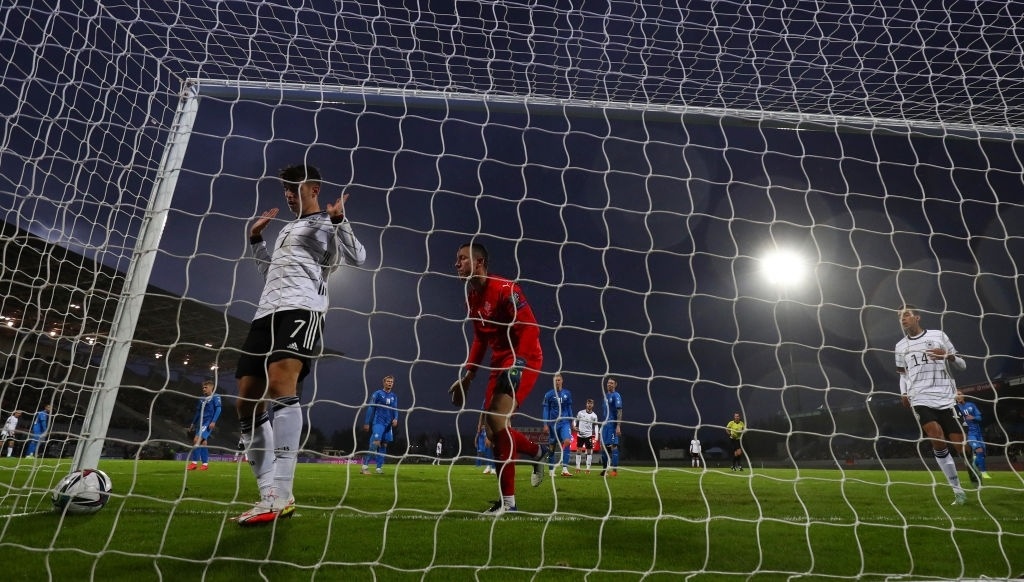 Duc thang Iceland anh 9