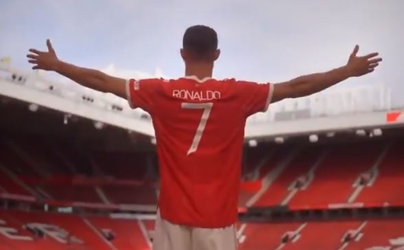 Khoanh khac Ronaldo tro lai Old Trafford hut hon 11 trieu luot xem hinh anh