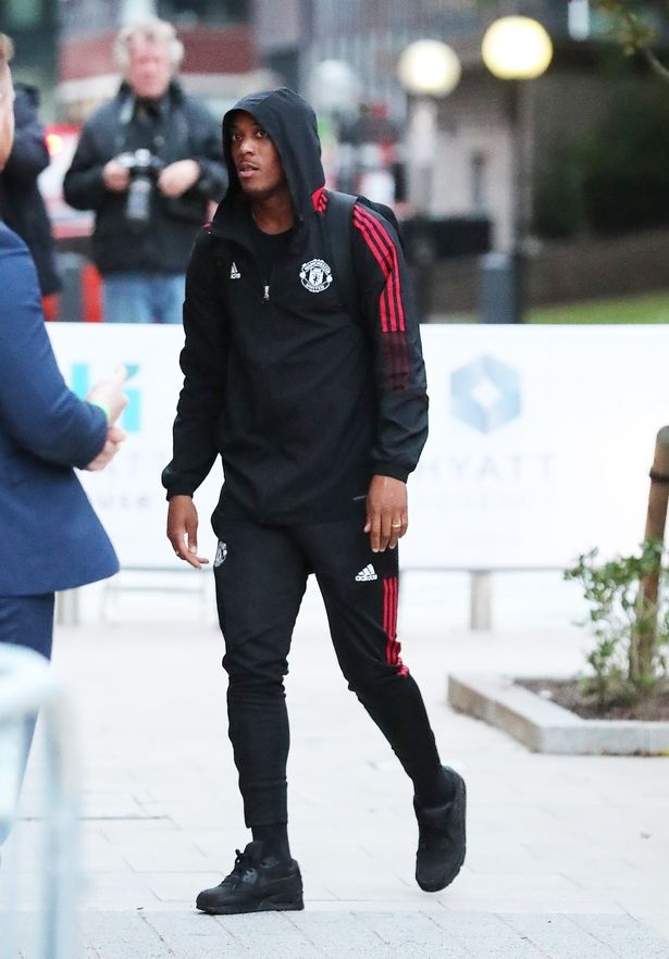 Man Utd mang doi hinh manh de don Newcastle anh 4