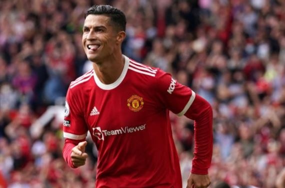 Ronaldo: 'Quy do tien len' hinh anh