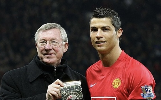 Dan khach VIP chiem nguong man tai xuat cua Ronaldo hinh anh