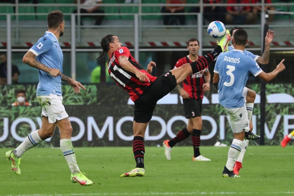 Ibra lap ky luc tai Serie A anh 2