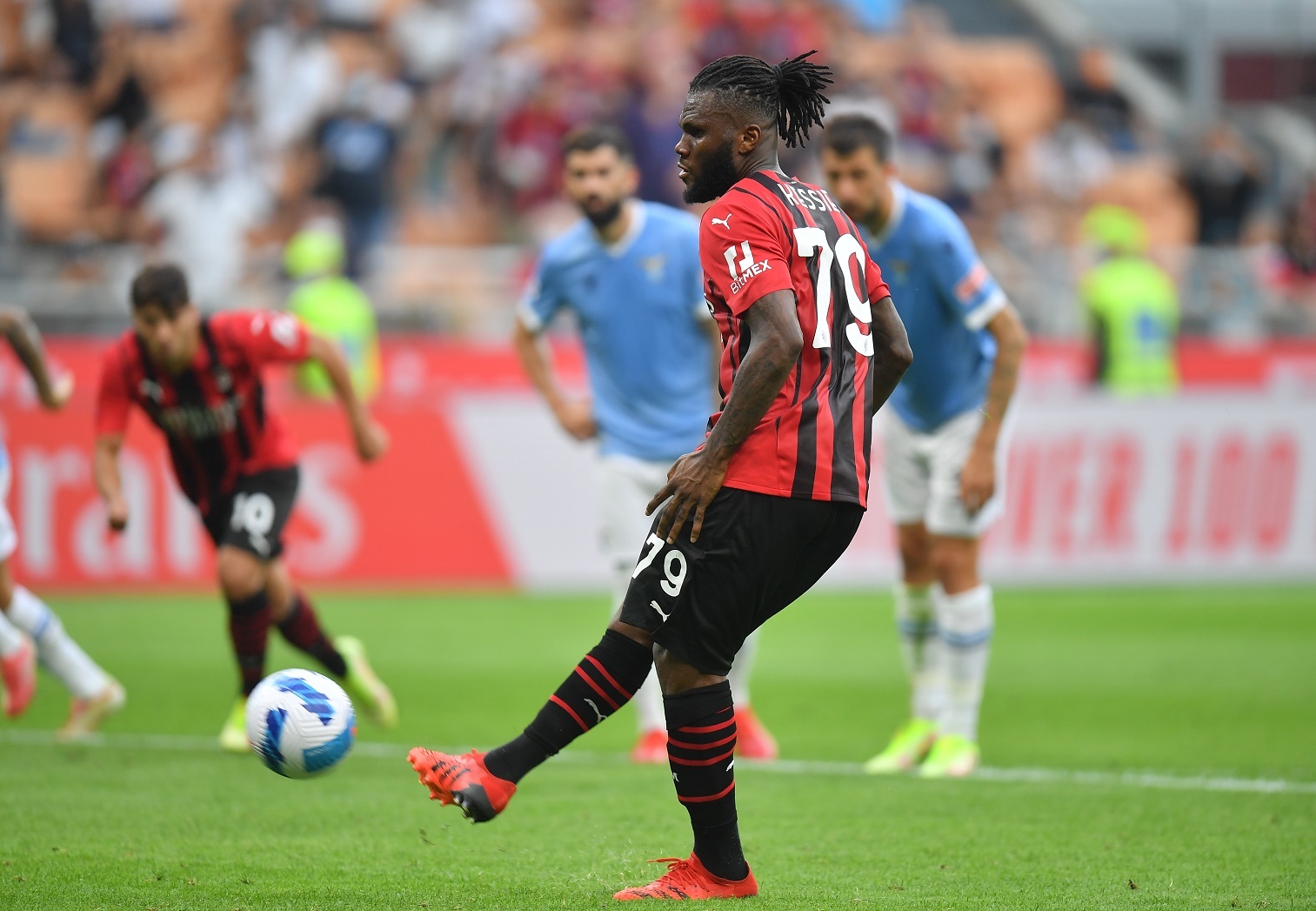 Ibra lap ky luc tai Serie A anh 6