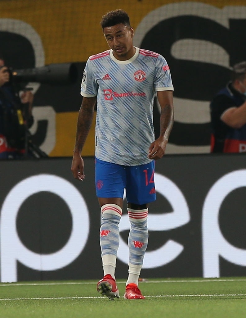 Quyết định rút Ronaldo ra nghỉ khiến MU bại trân ảnh 5 Quyet dinh rut Ronaldo ra nghi khien MU bai tran anh 5