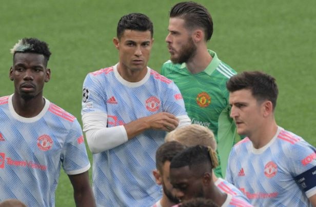 Ronaldo va Pogba khong cung HLV Solskjaer chao cam on CDV hinh anh