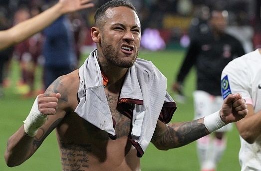 PSG chat vat ha CLB bet bang hinh anh