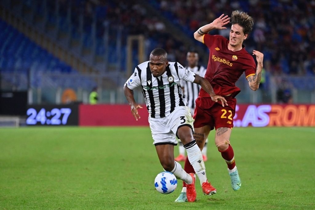 Roma dau Udinese anh 7