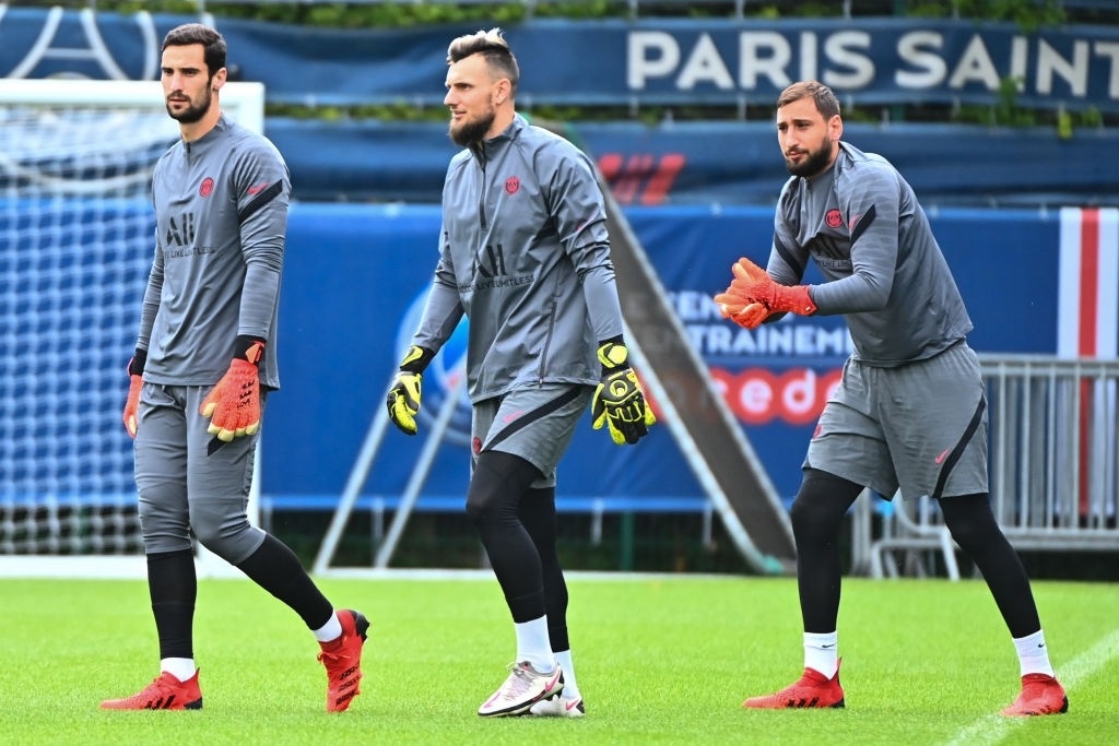 Messi tro lai tap luyen anh 7