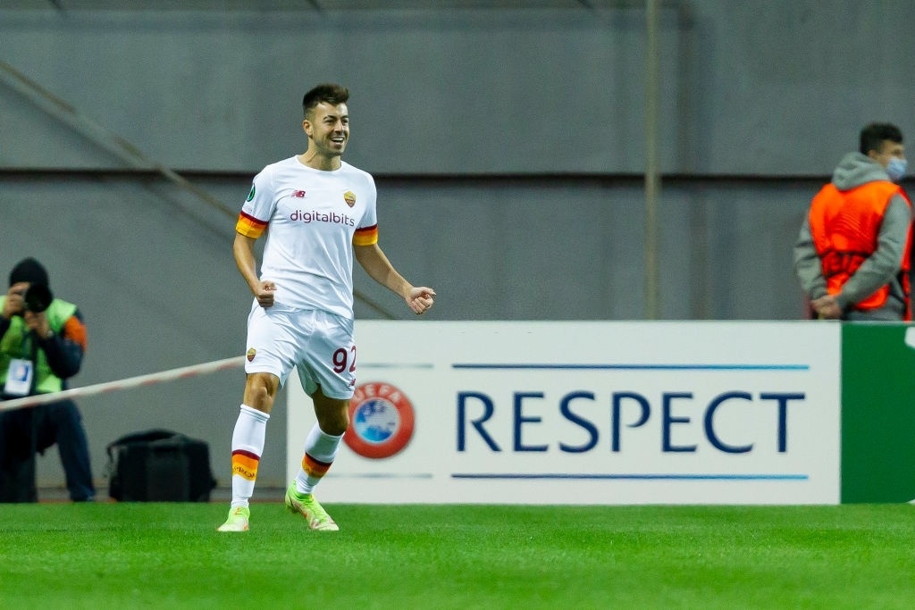 Roma dau Zorya anh 4