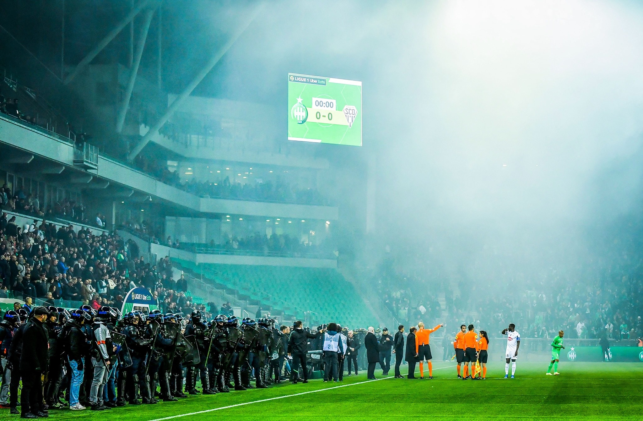 Saint Etienne dau Angers anh 1