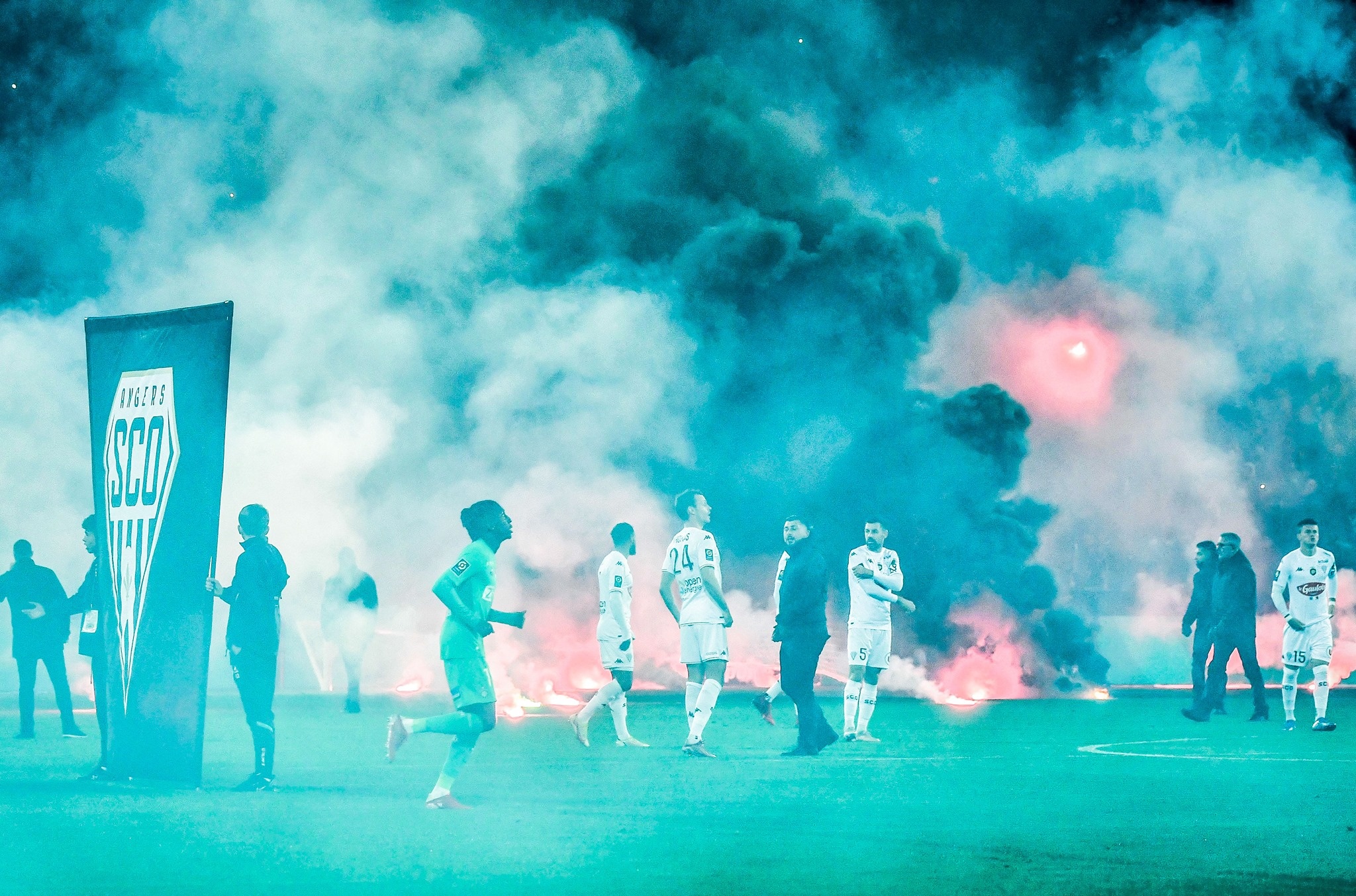 Saint Etienne dau Angers anh 2