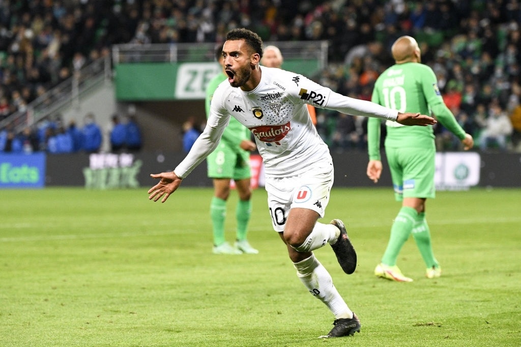 Saint Etienne dau Angers anh 8