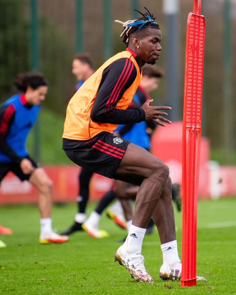 Varane trở lại ảnh 7 Varane tro lai anh 7