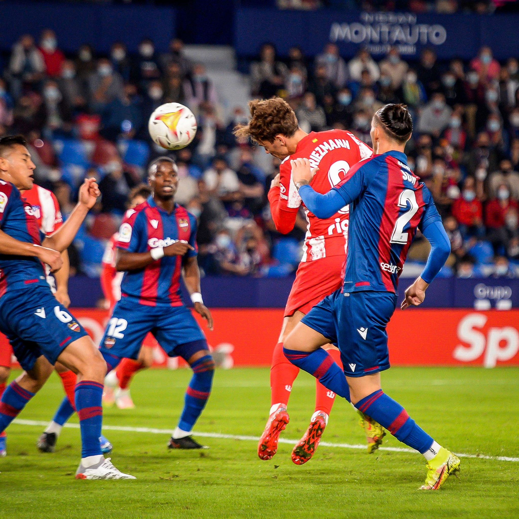 Atletico Madrid dau Levante anh 1