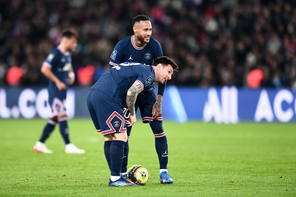 Messi bi thay som anh 3