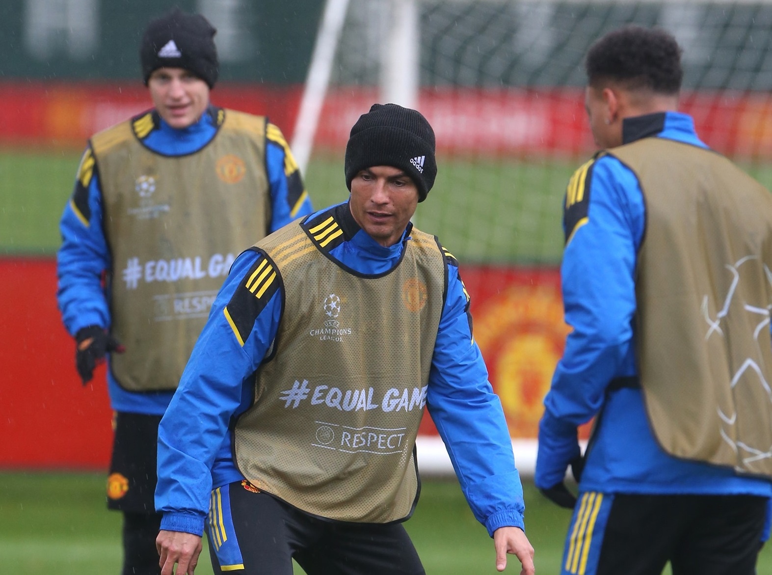 Ronaldo gui thong diep truoc ngay tro lai Italy anh 1