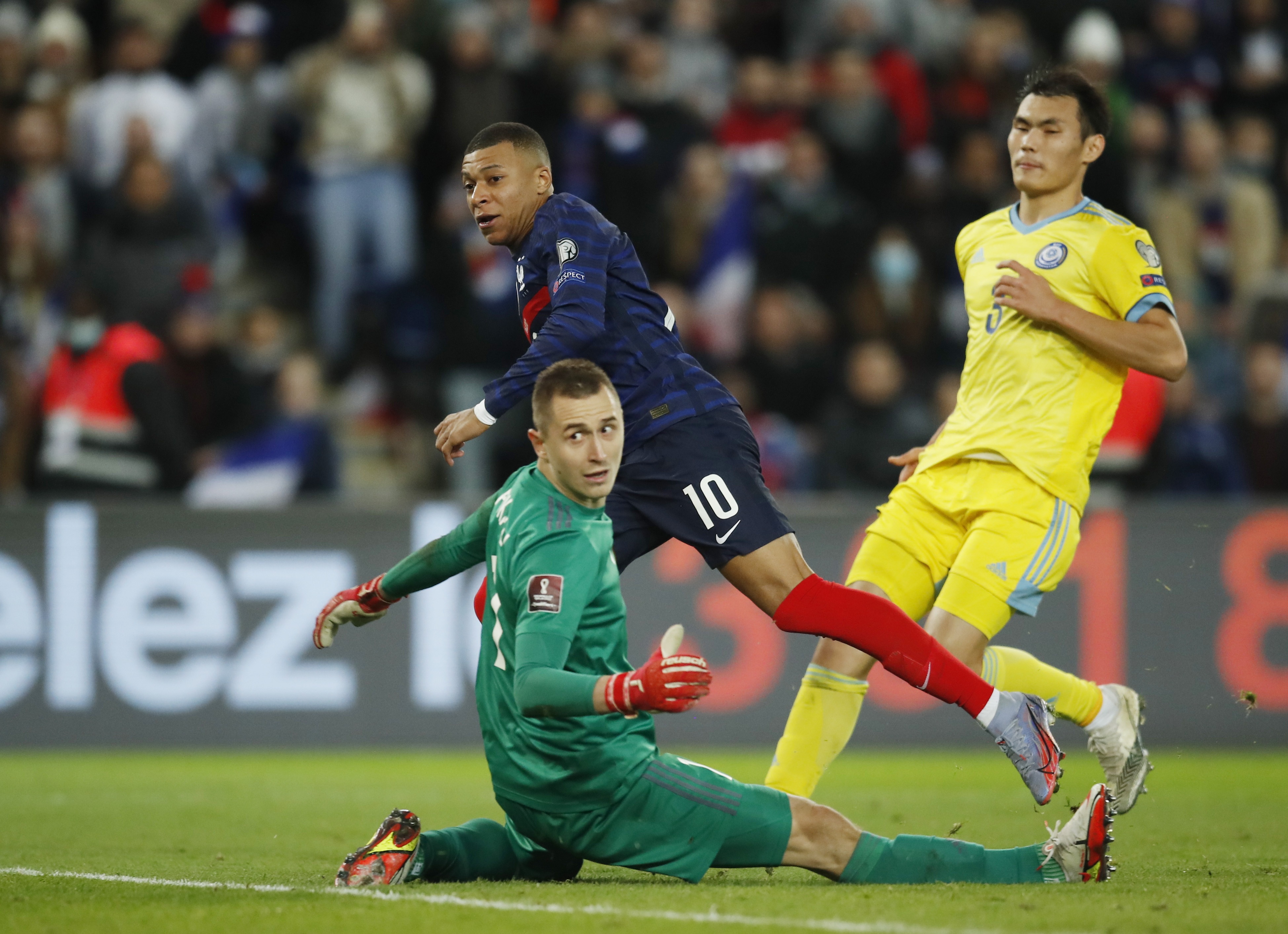 Phap dau Kazakhstan anh 7