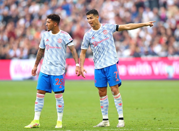 Sancho bat chuoc Ronaldo anh 1