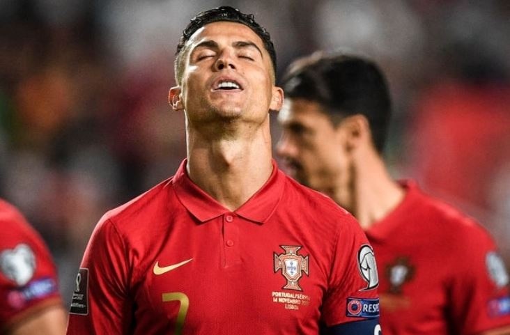 Co khi nao Ronaldo mat ve du World Cup 2022? hinh anh